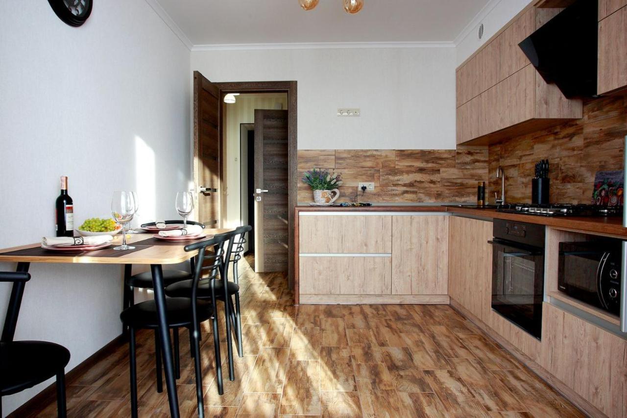 Apartament Vasilya Porika 48 Street Vinnytsya,Ukraine Vinnitsja Eksteriør billede